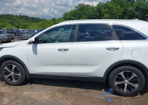 2016 Kia Sorento 3.3L Ex from USA, damaged, VIN 5XYPH4A55GG106926